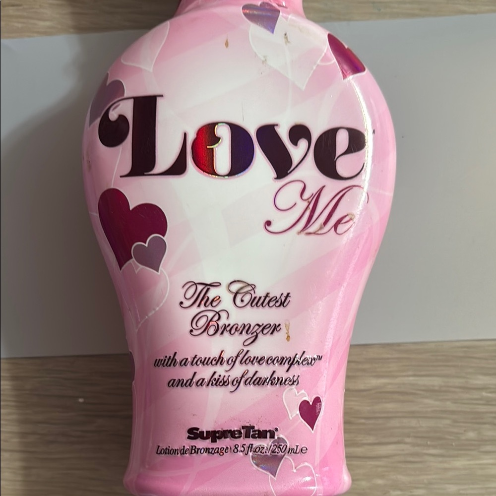 Supre Tan Love Me Bronzer Lotion